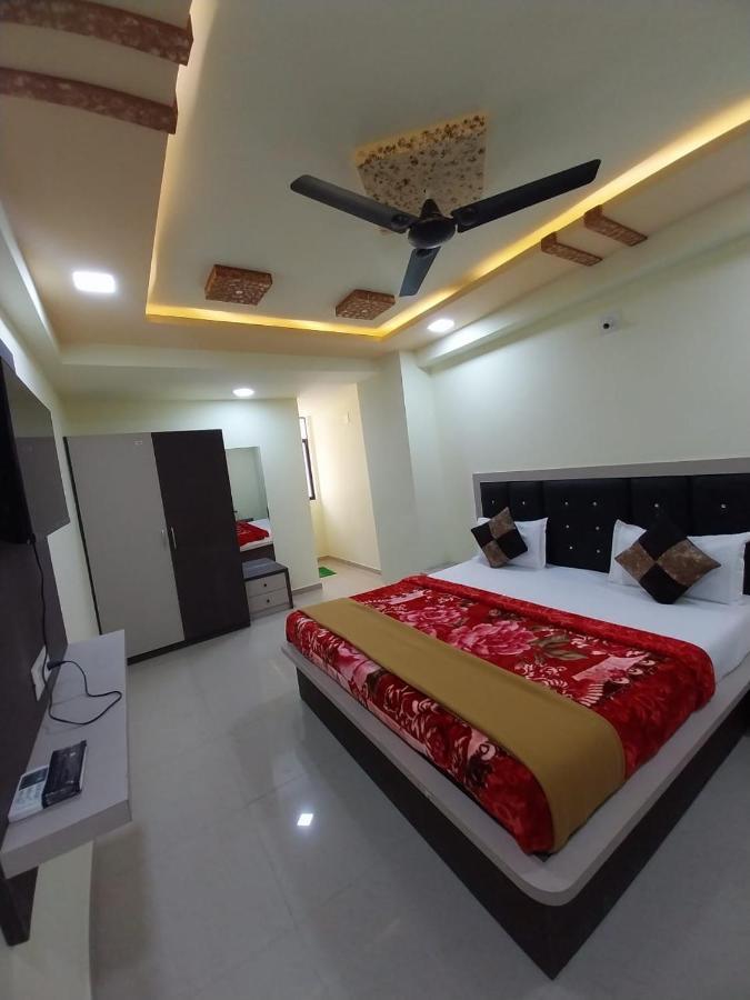Hotel Ggc Inn Ahmedabad Ngoại thất bức ảnh